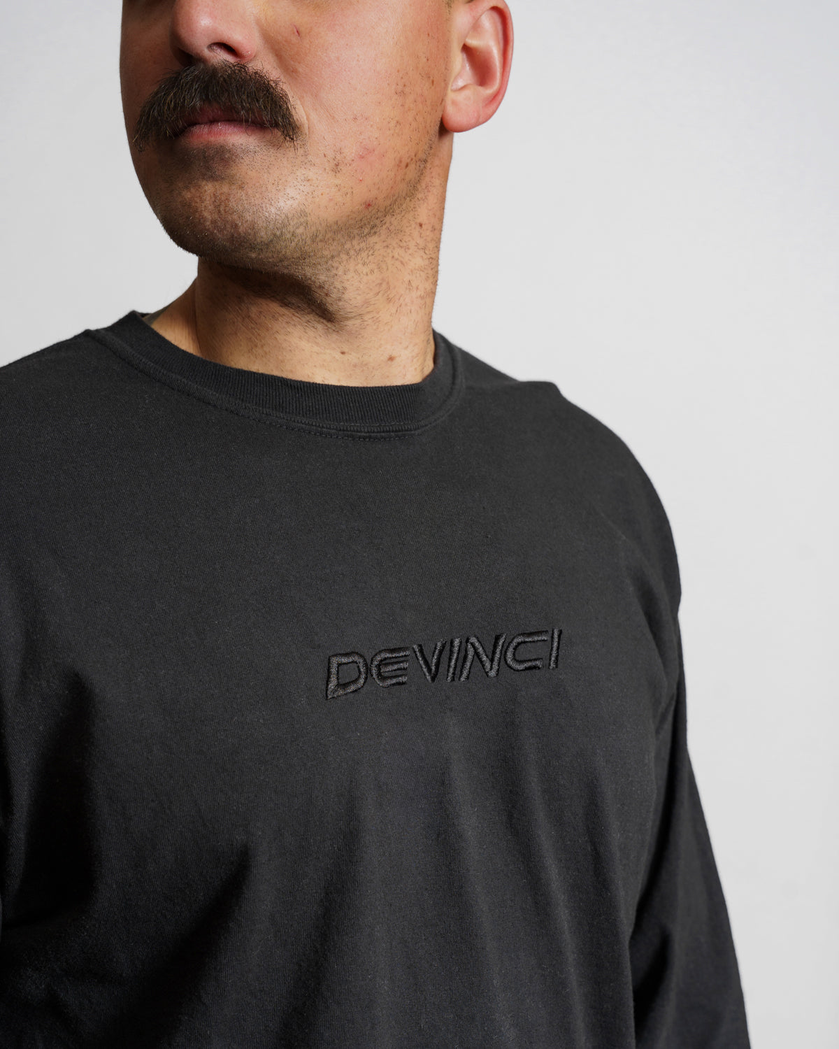 <tc>Black-on-Black Embroidered Long Sleeve T-shirt</tc>