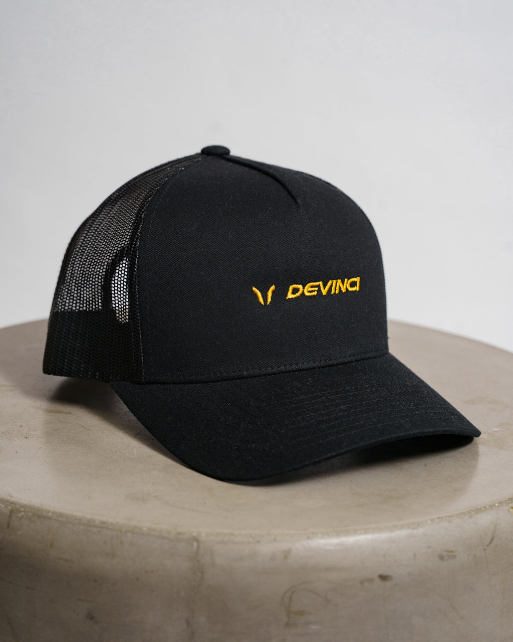 <tc>Classic Trucker Hat</tc>